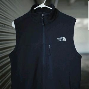 THE NORTH FACE VEST